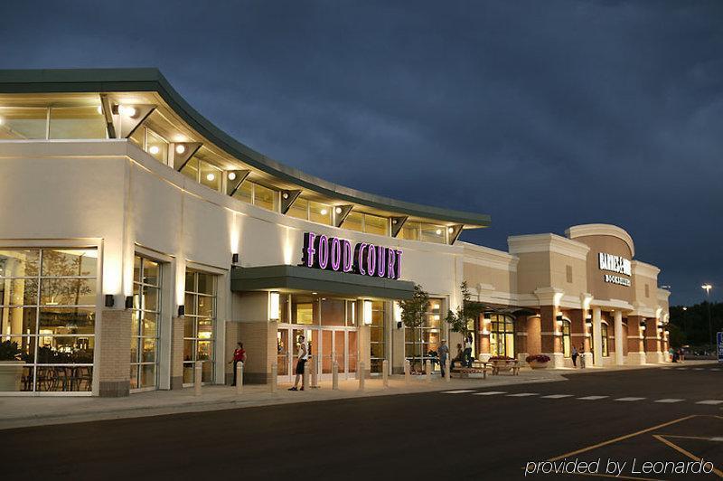 Holiday Inn Express And Suites Rochester West-Medical Center By Ihg Exterior photo